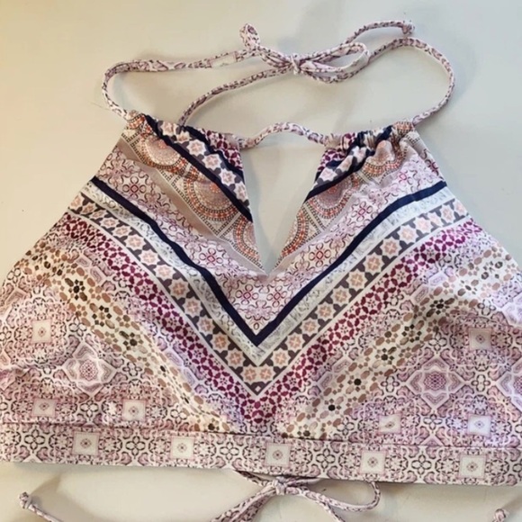 Athleta Aqualuxe Kitten Kisses Bikini Set Medium 59 - Picture 7 of 16